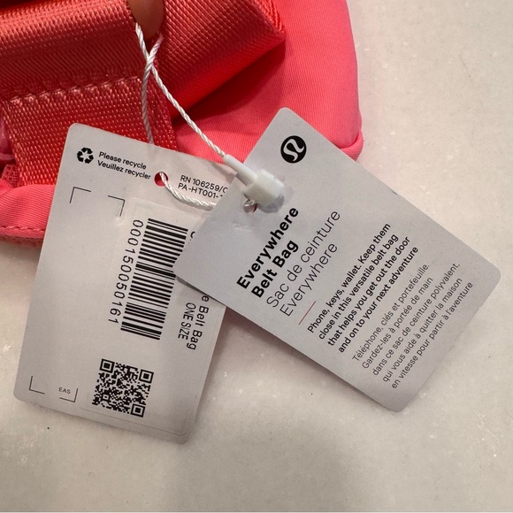 Lululemon Everywhere Belt Bag pink NWT Adjustable Strap - Picture 3 of 11